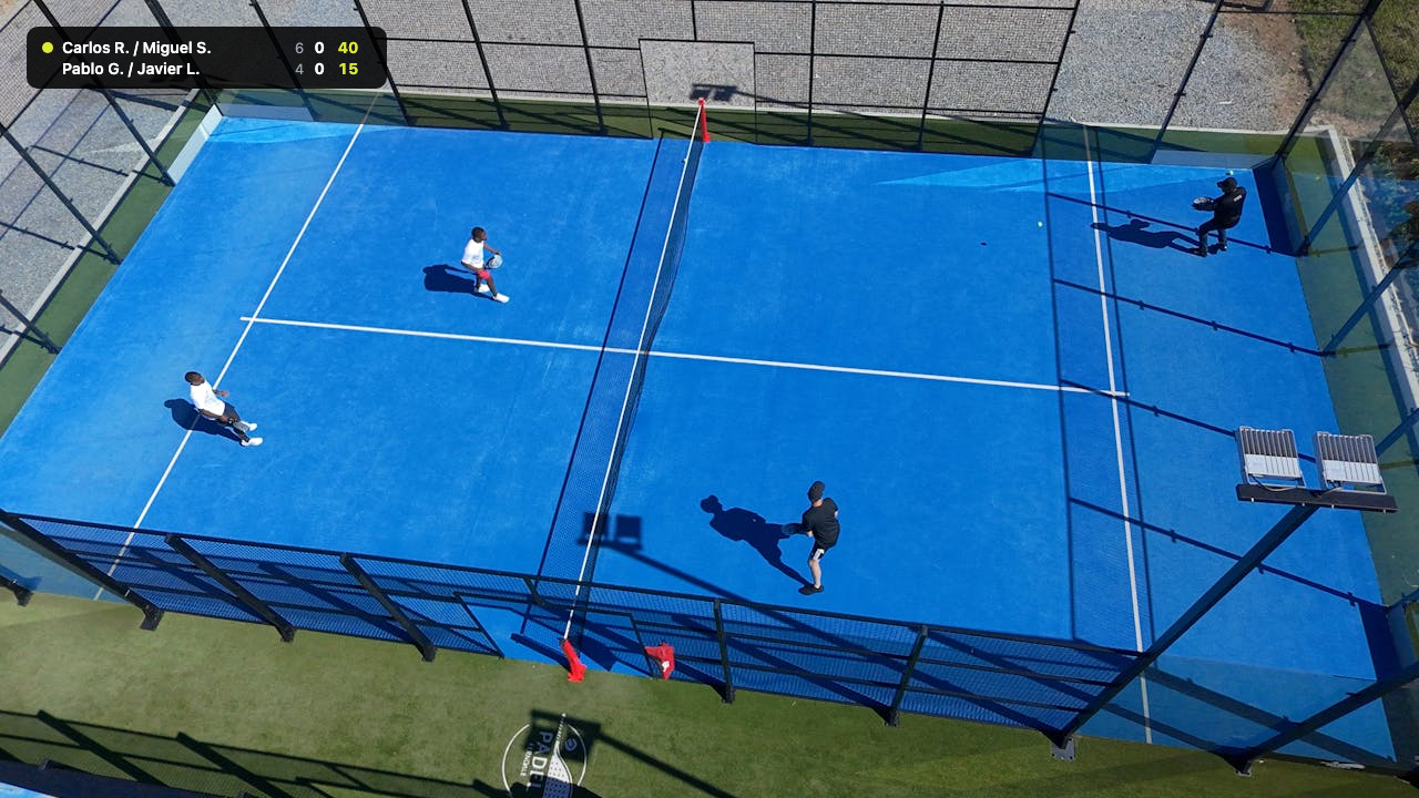 Padeuce OBS overlay on a live padel match